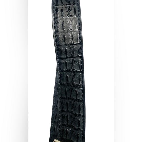 Mossy Oak Xbody purse - Picture 5 of 8